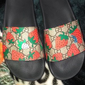 Women’s Gucci Slides